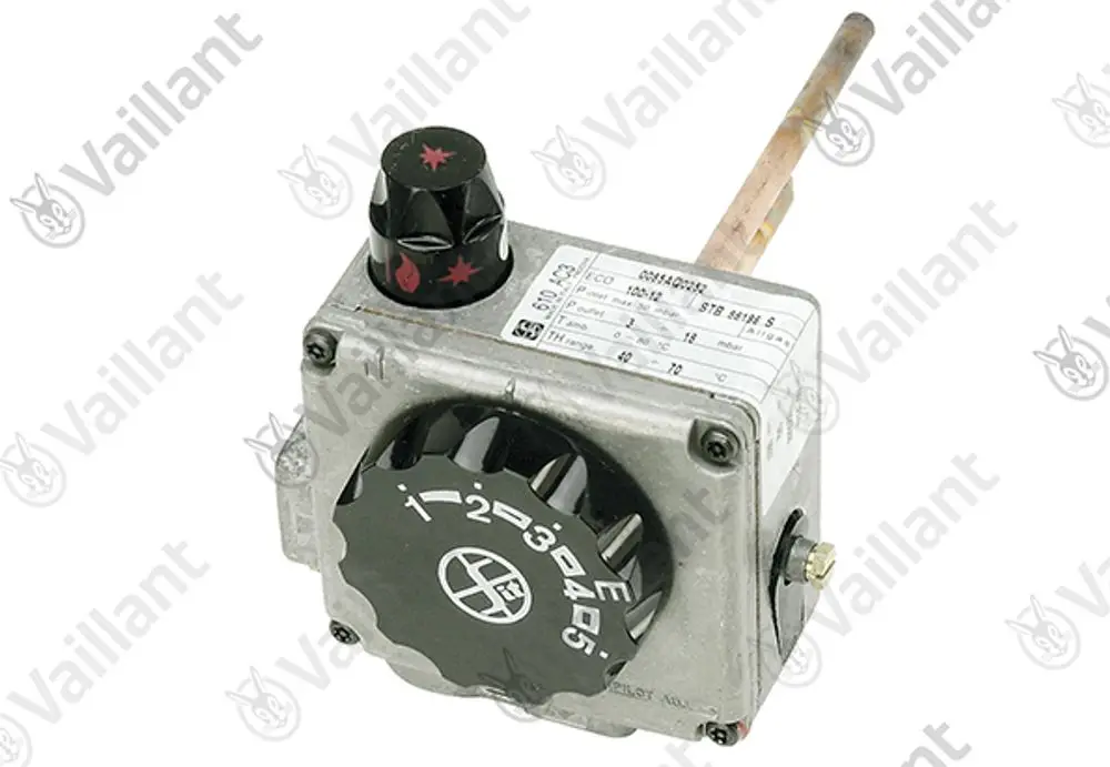 Vaillant Gasarmatur mit Drehknopf und Temperaturregelung. Metallgehäuse mit angeschlossenem Kupferrohr für Temperaturfühler. Technische Daten auf Etikett sichtbar.